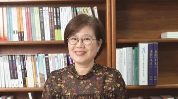 [포커스 인터뷰] 책 중심에서 사람 중심으로 – 변화하는 도서관의 풍경과 그 이면의 이야기, 한국도서관협회 이정수 사무총장